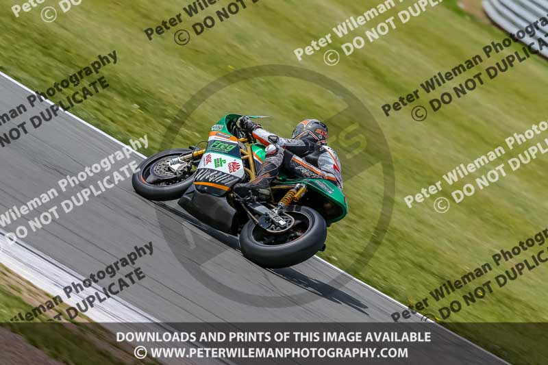 PJ Motorsport Photography;donington no limits trackday;donington park photographs;donington trackday photographs;no limits trackdays;peter wileman photography;trackday digital images;trackday photos
